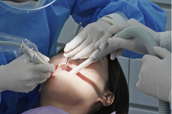口腔外科